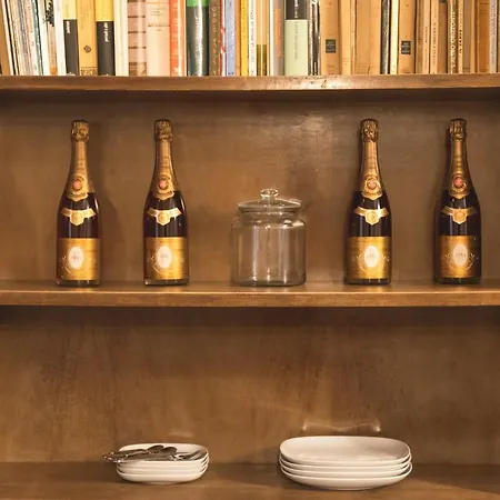 Gasthuis Fourooms - Sparano Bari