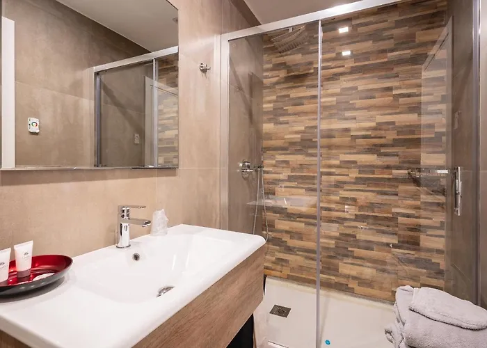 Pensionat Fourooms - Sparano