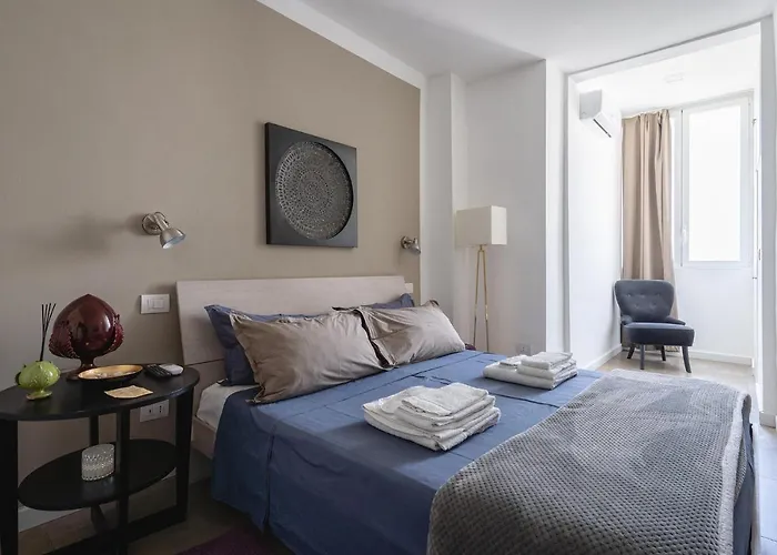 Fourooms - Sparano 게스트하우스 4*